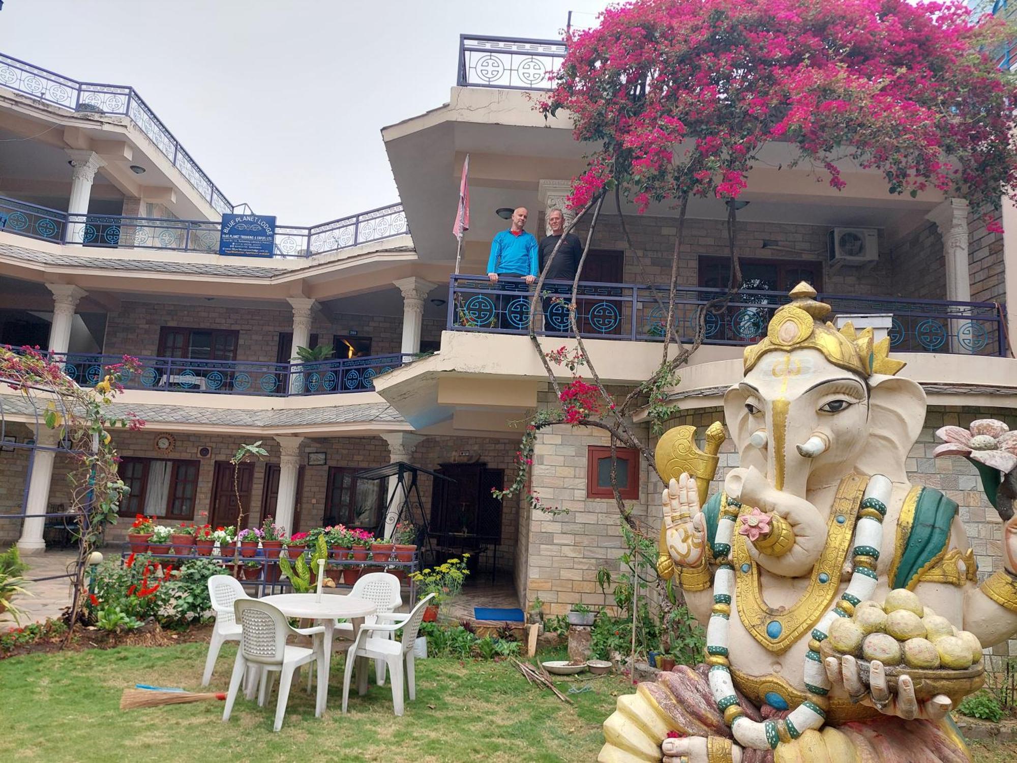 Blue Planet Lodge & Restaurant Pokhara Bagian luar foto